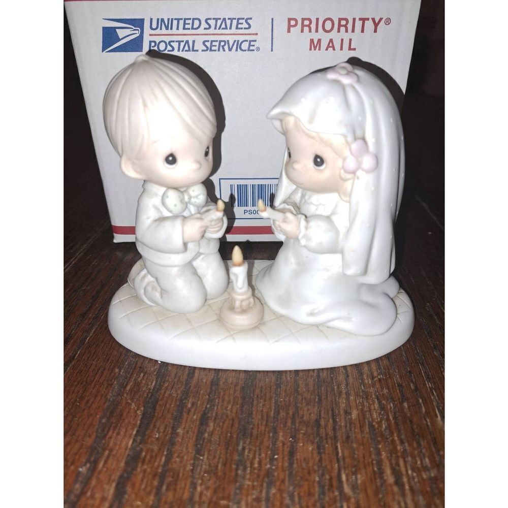 Vintage 1988 Precious Moments Bride  Groom The Lord is Happiness Figurine 520837